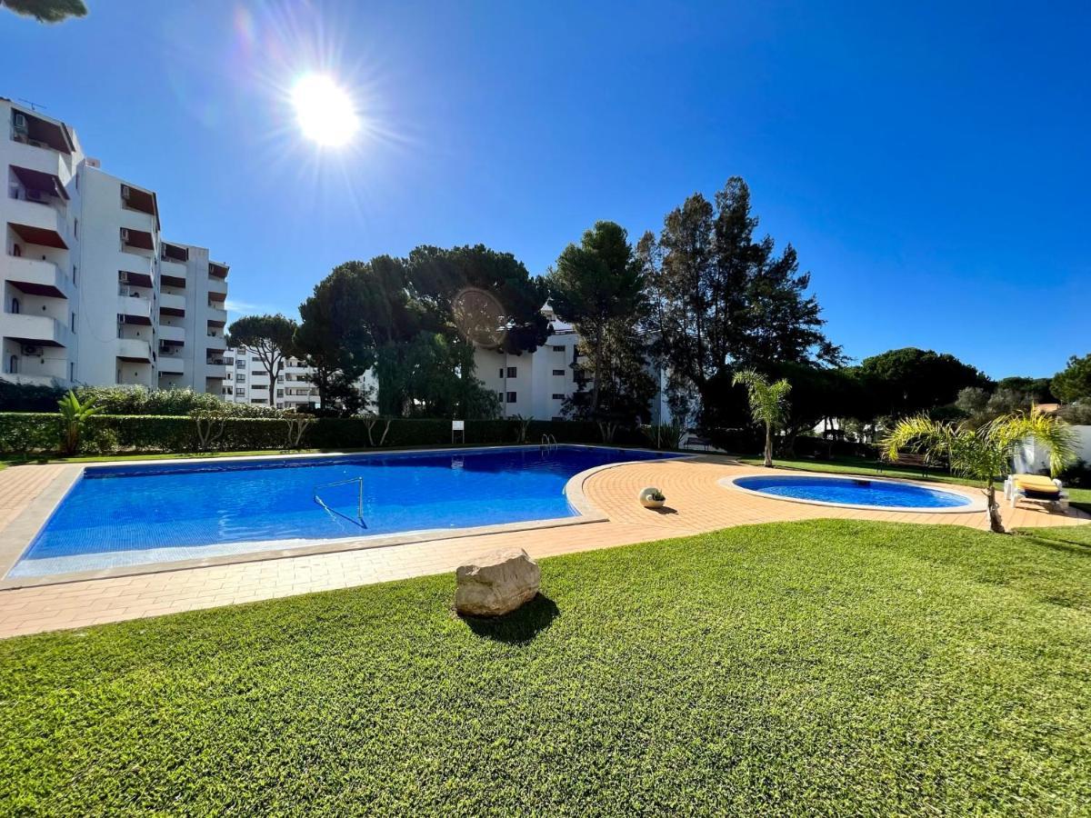 Vilamoura - Spacious With Swimming Pool & View Exterior foto